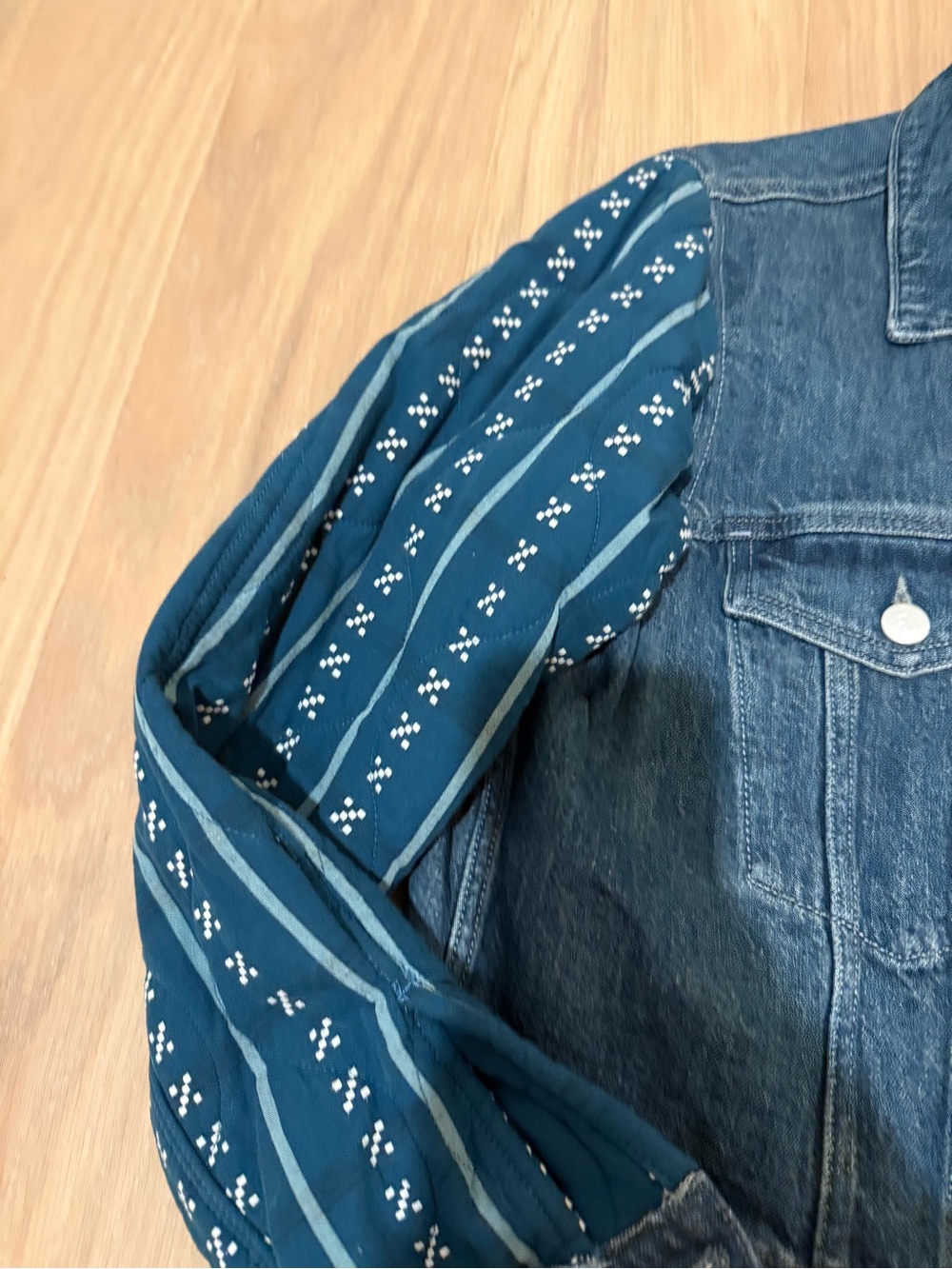 Pilcro Dark Blue Denim Jacket with Teal Quilted Patterned Sleeves - Picture 2 of 4